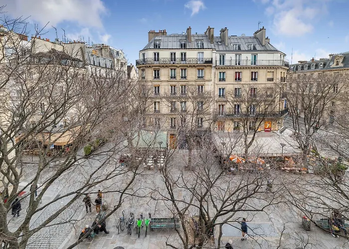 Cinque Stelle * Paris